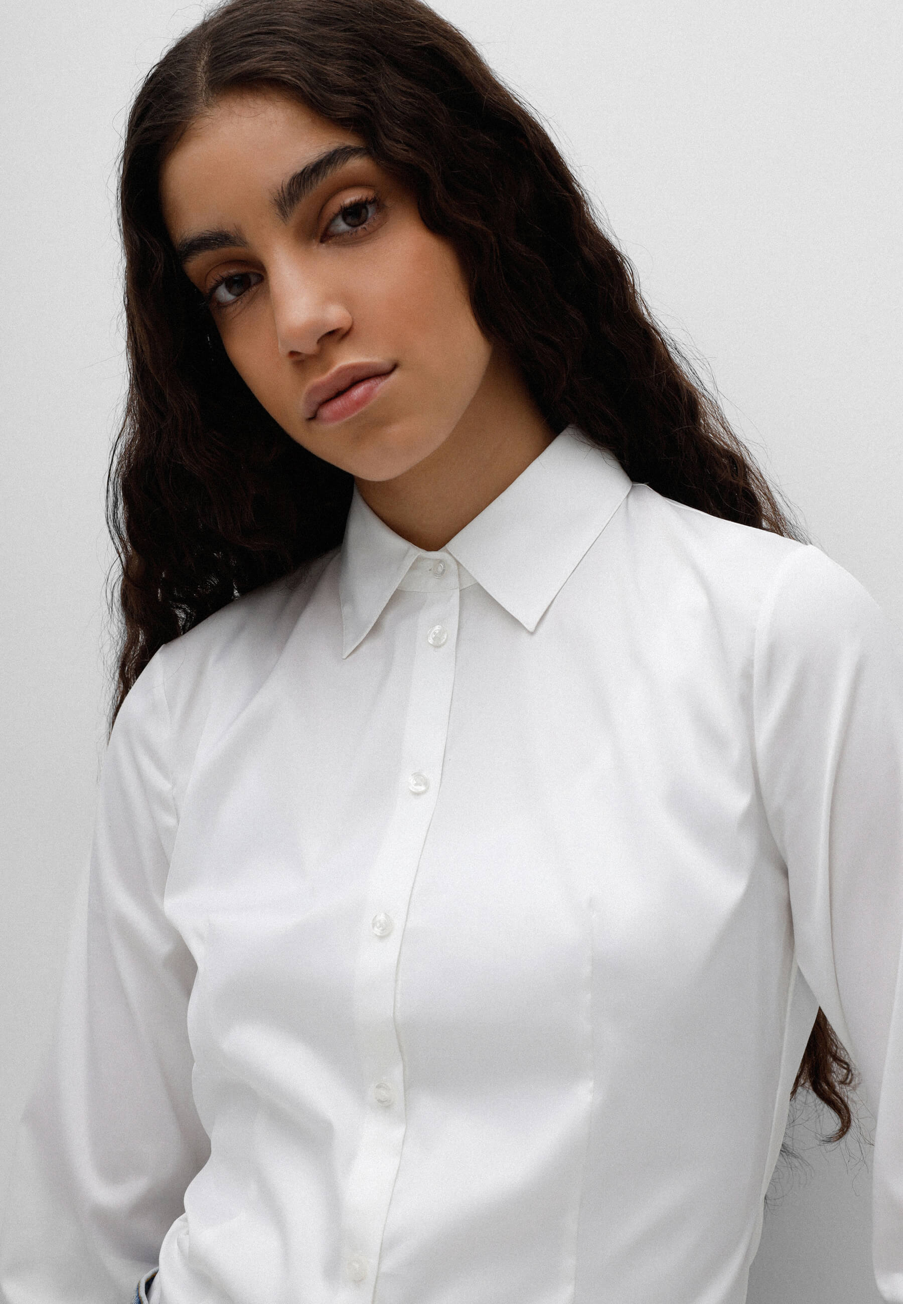 HUGO 50416895  The Fitted Shirt 10211515 01 Damen Bluse White Weiss