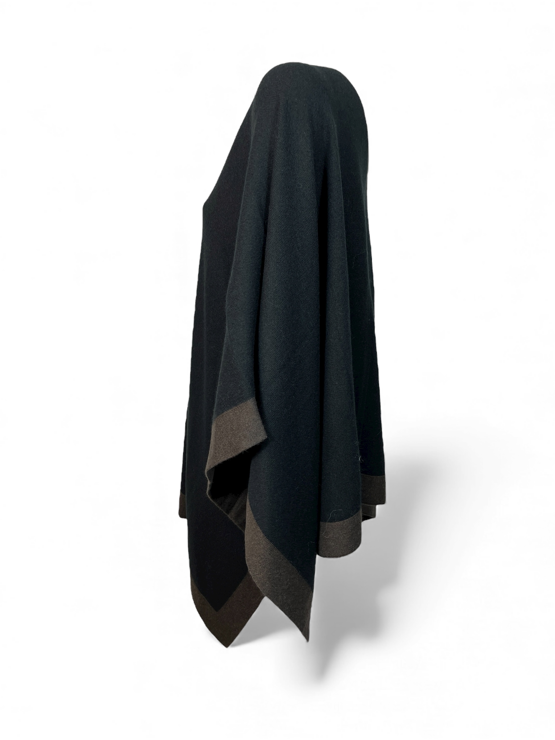 REPEAT 700637 Cashmere Poncho Black/Braun
