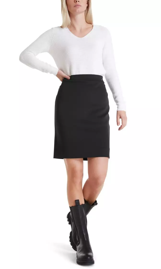 MARC CAIN  +E 55.01 J29 Blusenshirt aus Material-Mix off-white Rock aus Stretchjersey Schhwarz