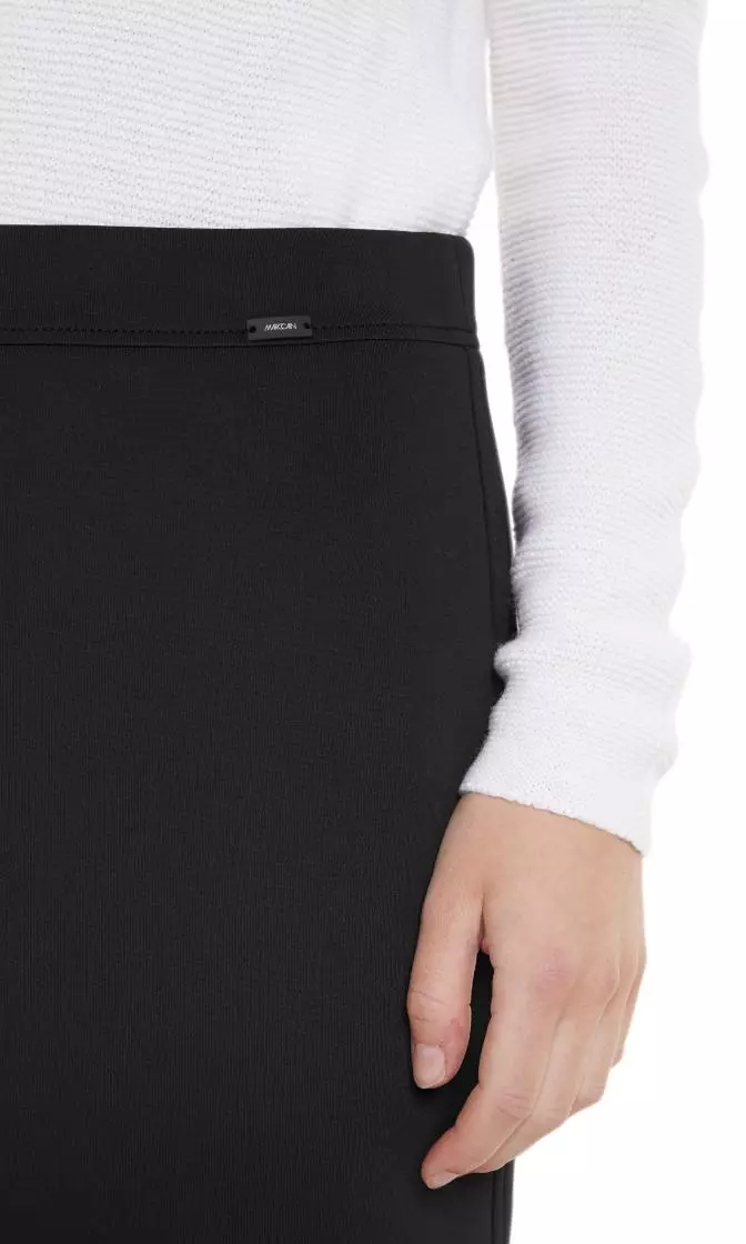 MARC CAIN  +E 55.01 J29 Blusenshirt aus Material-Mix off-white Rock aus Stretchjersey Schhwarz